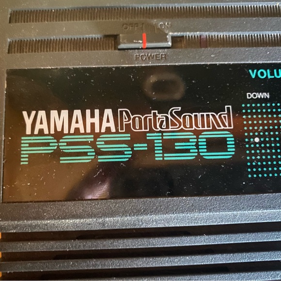 Vintage Yamaha PSS130 80 Music Synth Keyboard Circuit Bending Bend Synthesizer - Picture 3 of 4